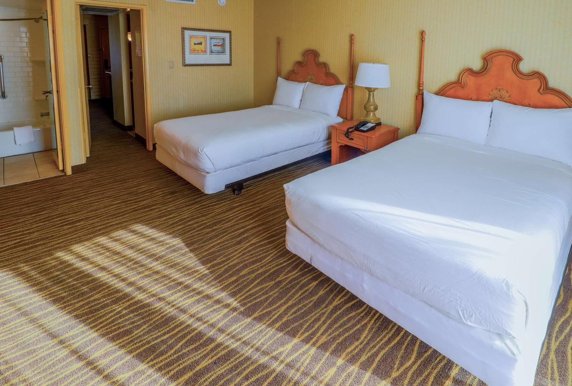 เอมบาสซี สวีท บาย ฮิลตัน ฟีนิกซ์ แอร์พอร์ต Hotel ภายนอก รูปภาพ