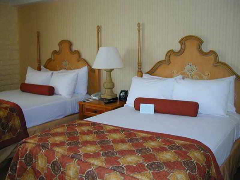 เอมบาสซี สวีท บาย ฮิลตัน ฟีนิกซ์ แอร์พอร์ต Hotel ห้อง รูปภาพ